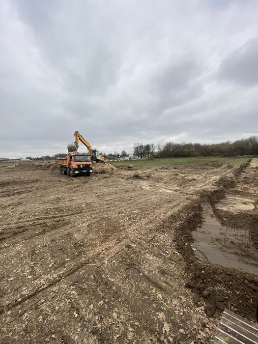 Wywoz ziemi gliny gruzu transport wywrotka uslugi transportowe