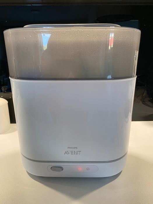 Elektryczny sterylizator parowy