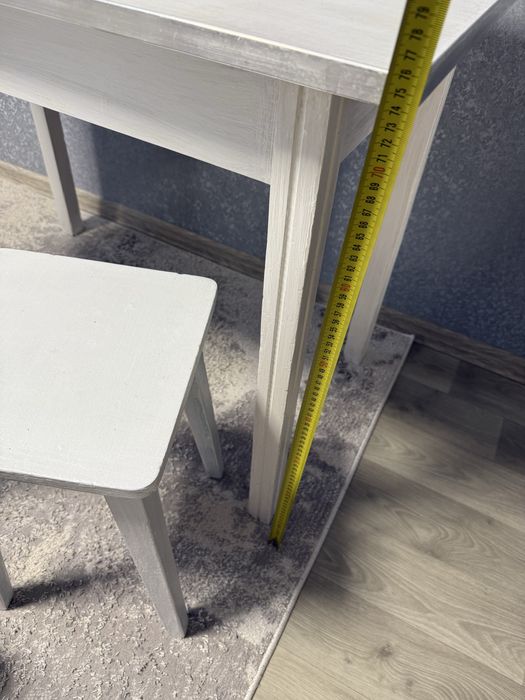 Стіл кухонний + 2 стільця