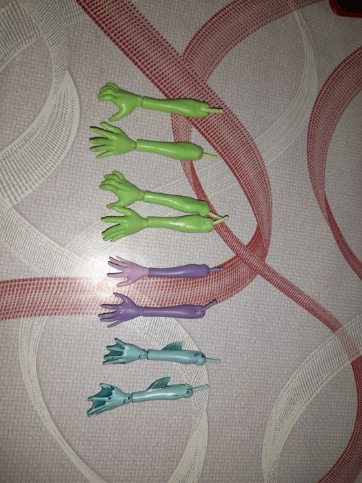 Кукла монстер хай и к ним аксесуари