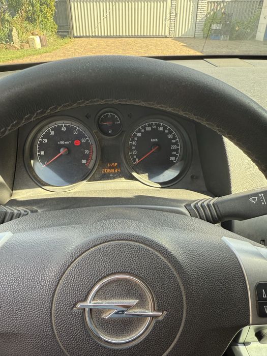 Opel Astra H 2012 рік седан