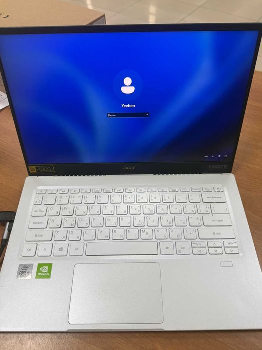 Acer Swift 5 SF514-54GT-52CN Moonstone White