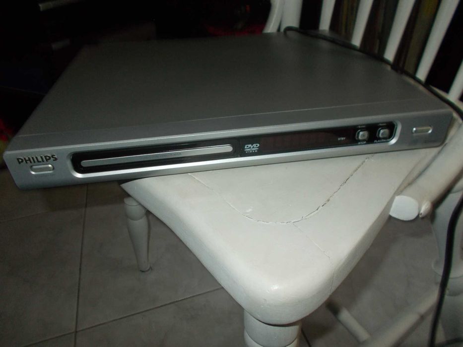 Dvd marca philips cinza