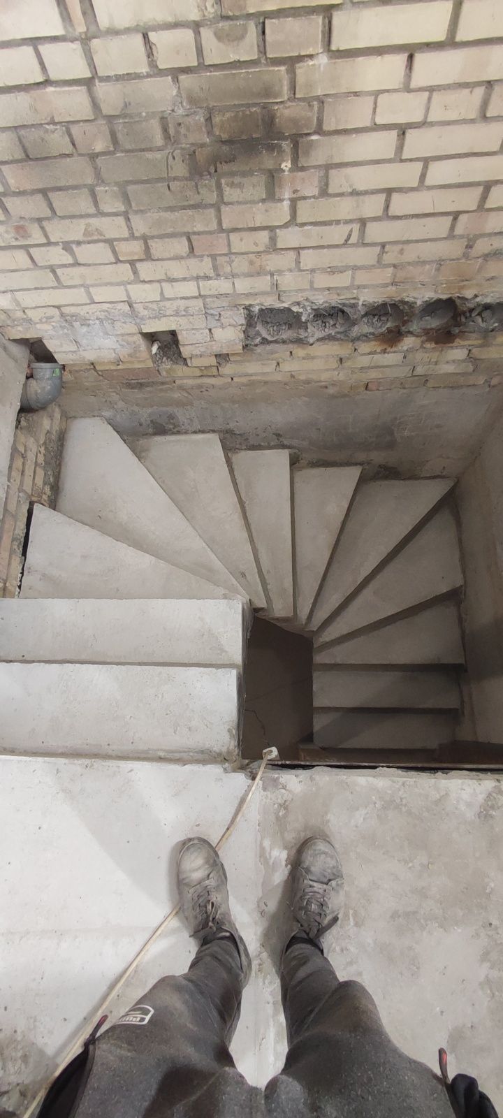 Бетонні сходи/ бетонные лестницы