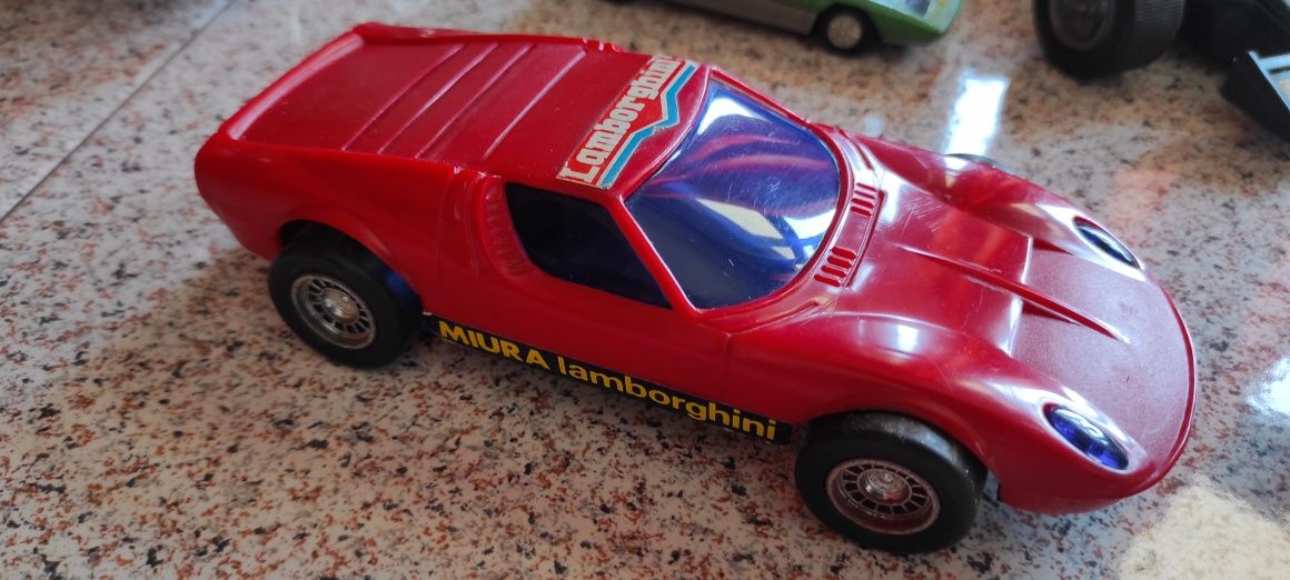 Carros de brincar anos 70/80