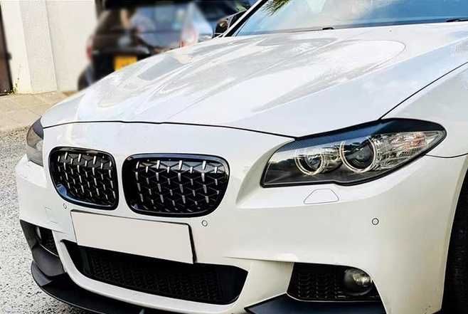 Решетка радиатора BMW 5 серии F10 стиль Diamond Chrome-Black