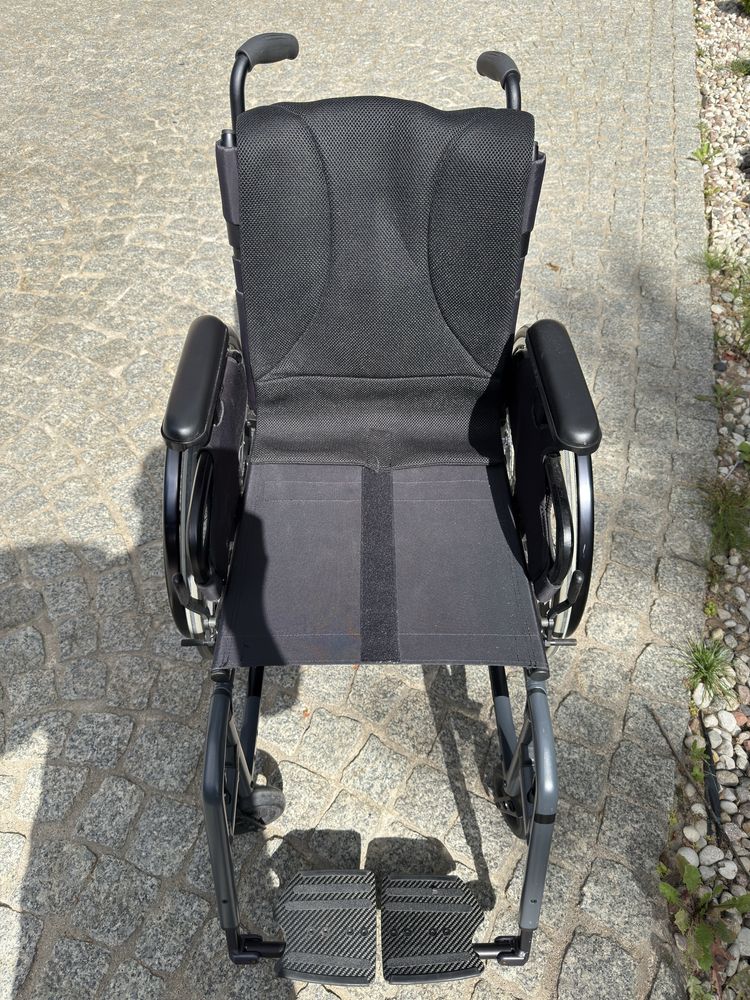 aktywny wózek inwalidzki Kuschall Compact 2023r składany krzyżowy