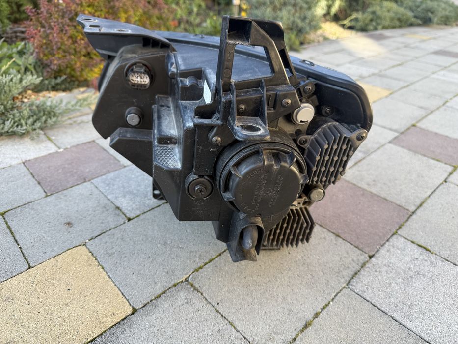 Кронштейн фар радара молдинг Kia Niro EV2