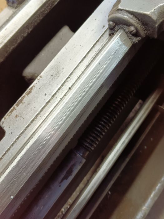 Токарний станок 1616