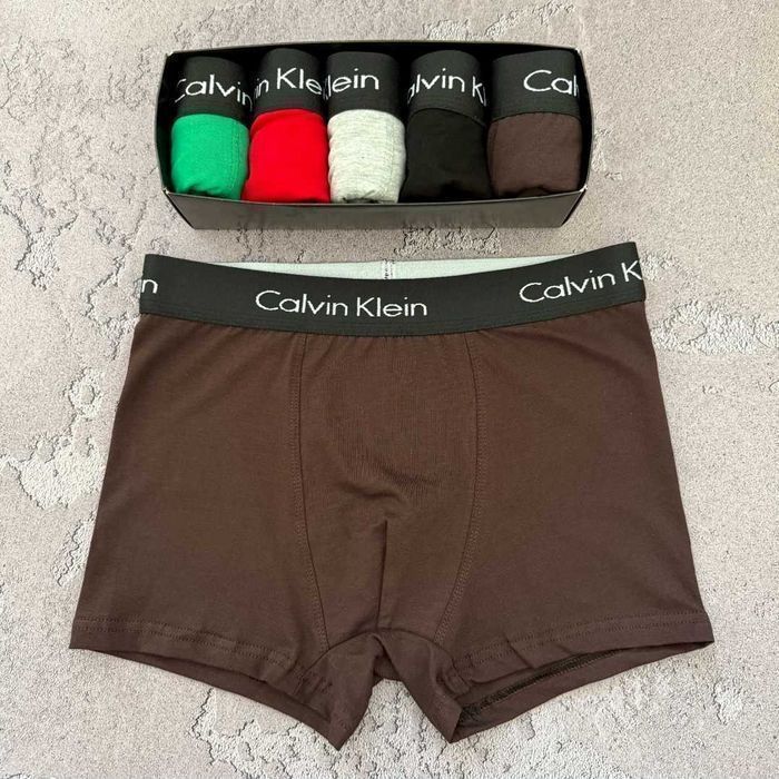 Чоловічі боксери Келвін Кляйн серія Modern Black. Мужские трусы Calvin