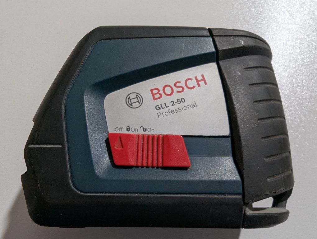 Продам лазерный уровень, нивелир Bosch