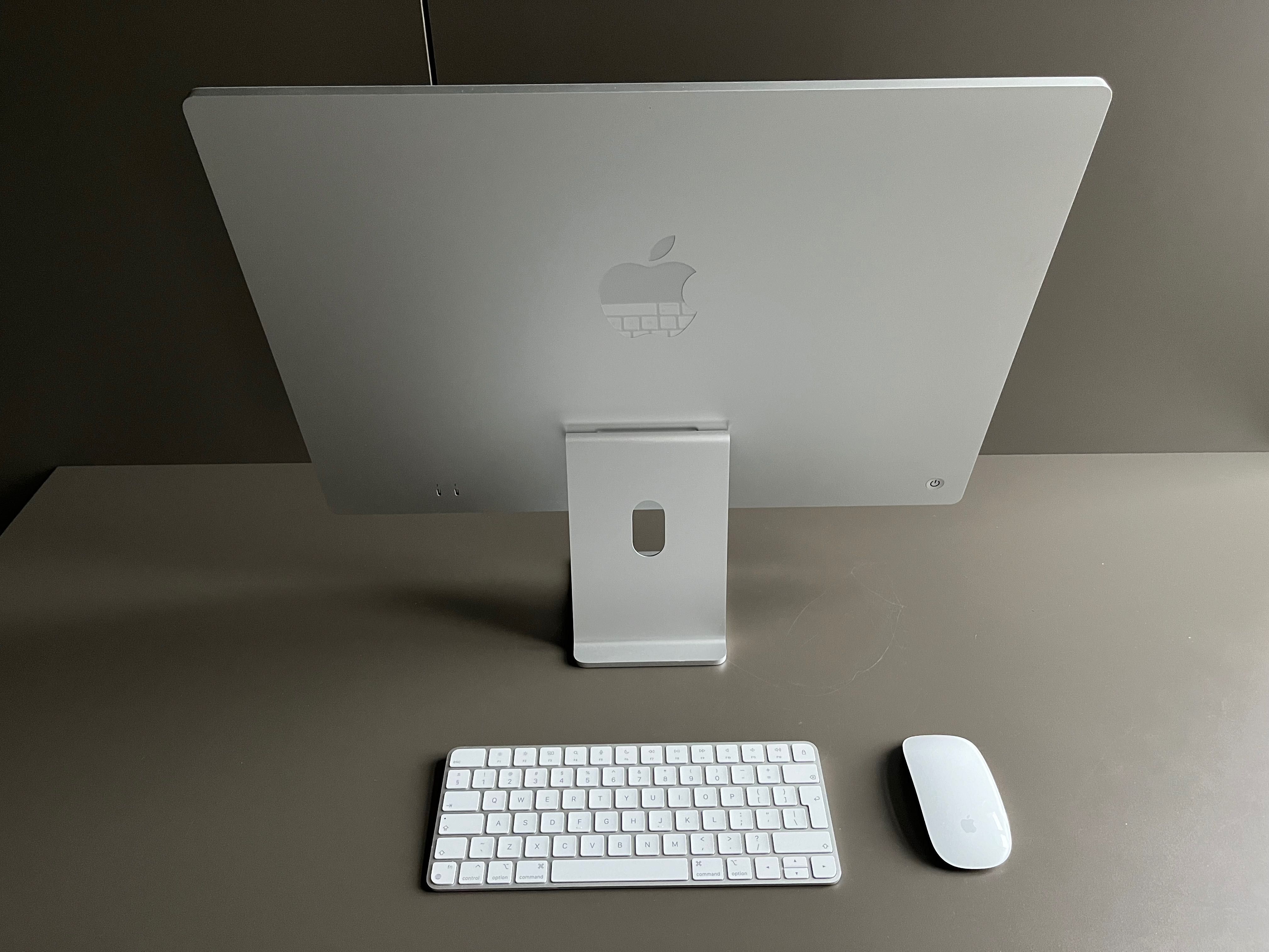 Sprzedam komputer Apple iMac 24"