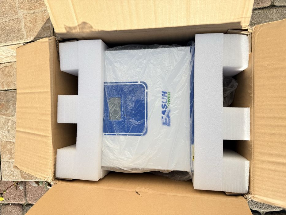 Інвертор гібридний 4кВт