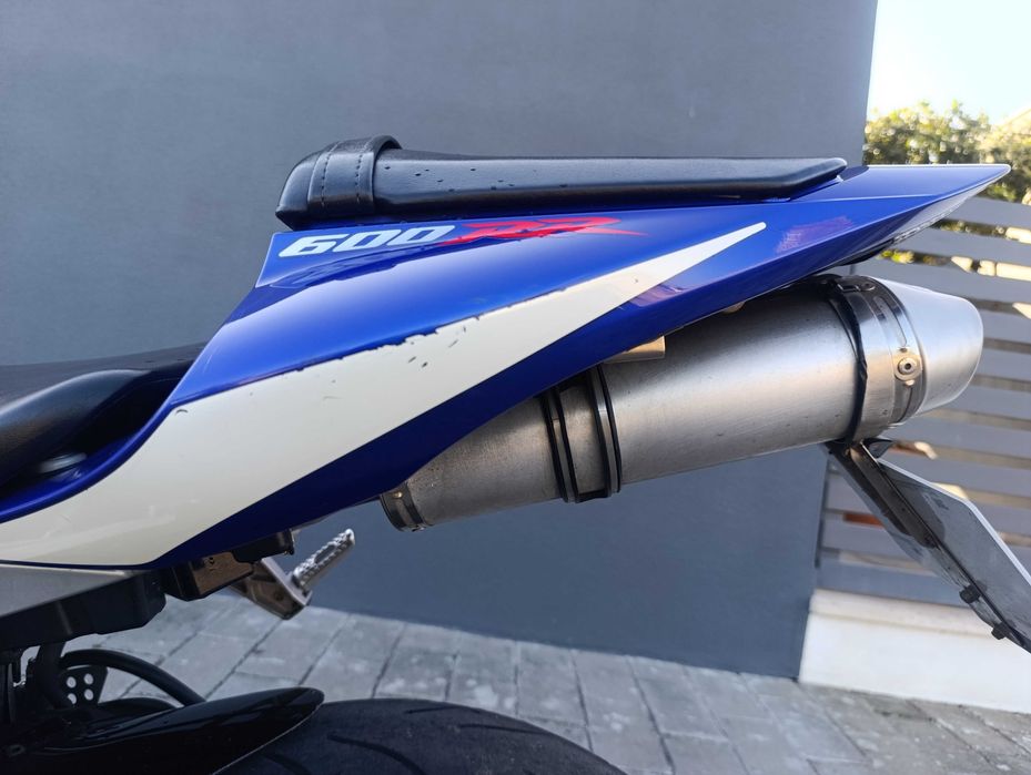 Honda CBR 600rr azul