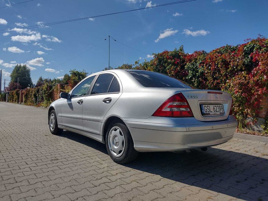 Mercedes-Benz W203 automat