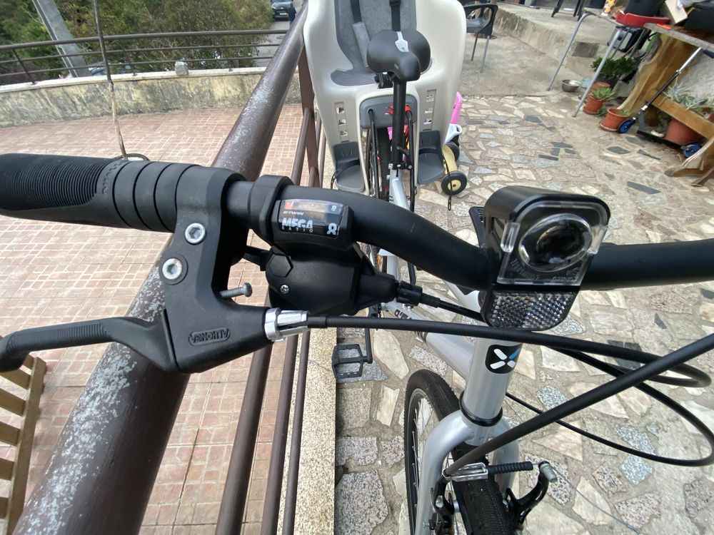 Bicicleta modelo riverside 120 , ja com cadeira para crianca