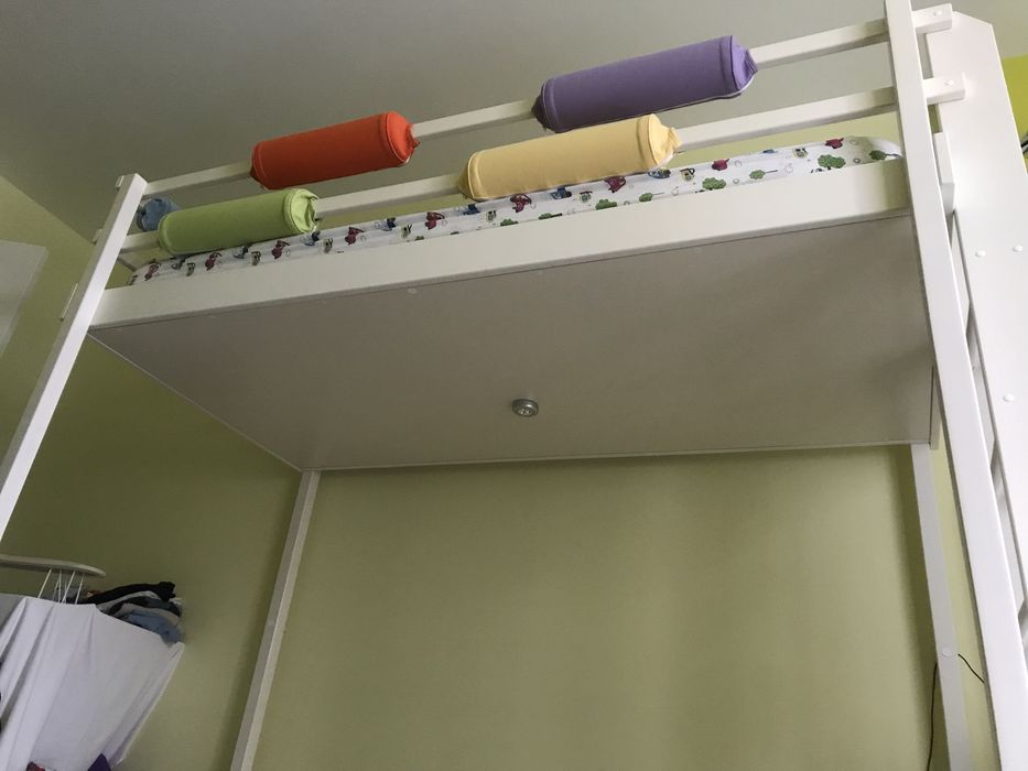 Кроватка дитяча з матрацом довжина 190см