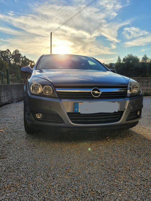 Opel Astra - económico e fiável