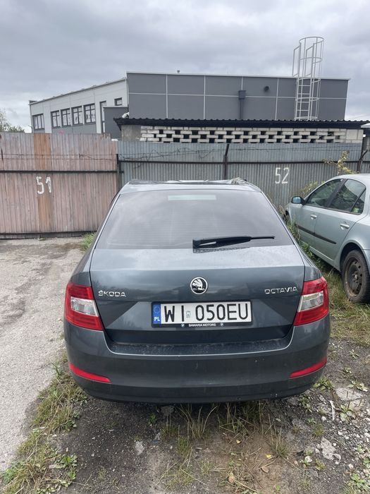Samochód Skoda Octavia III 2016 liftback 1.6 TDI uszkodzony,po wypadku