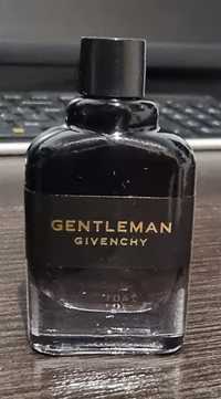 Givenchy Gentleman Reserve Privee