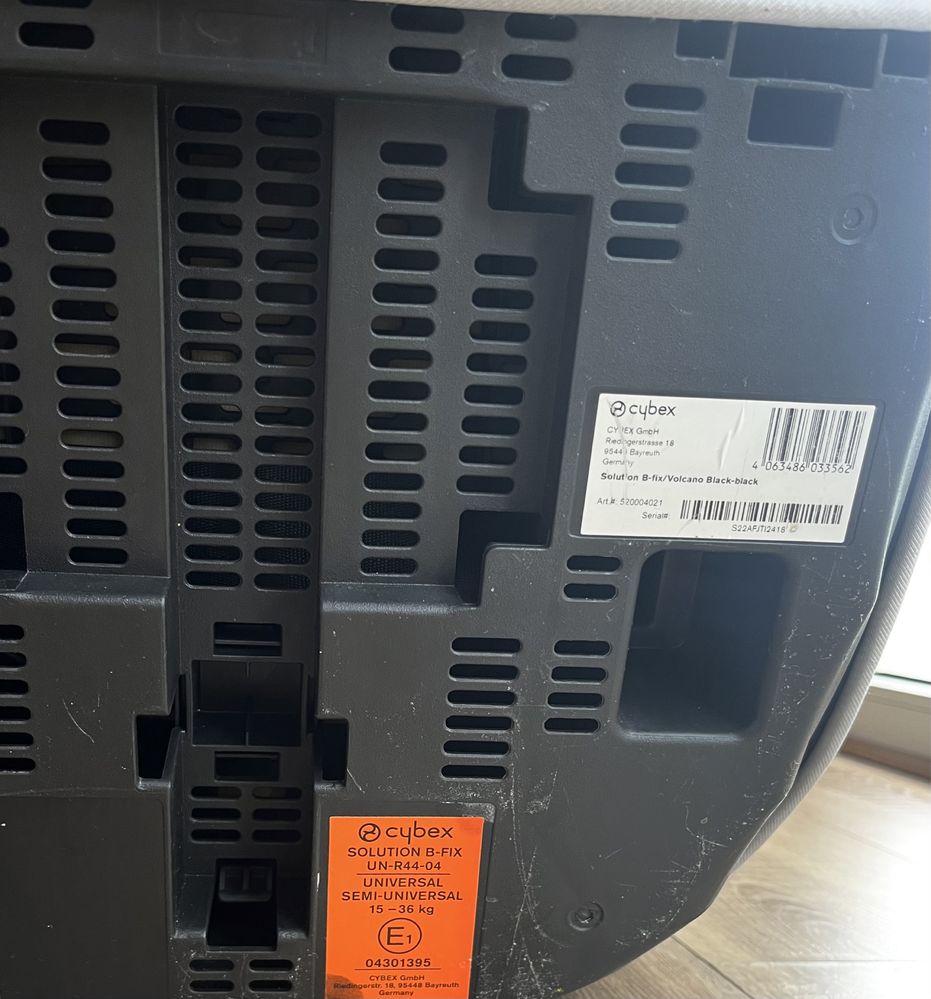 Автокрісло 15-36 кг 3-12 років.Cybex solution b-fix