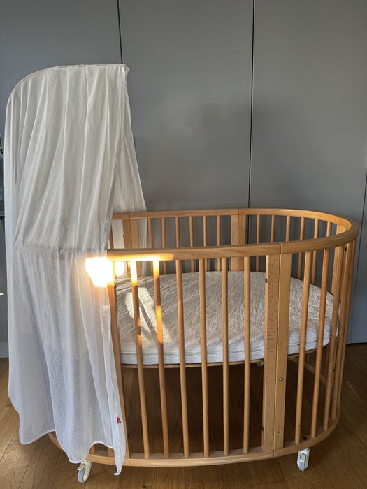 Łóżeczko Stokke Sleepi Mini i Midi