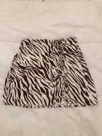 mini saia padrão zebra