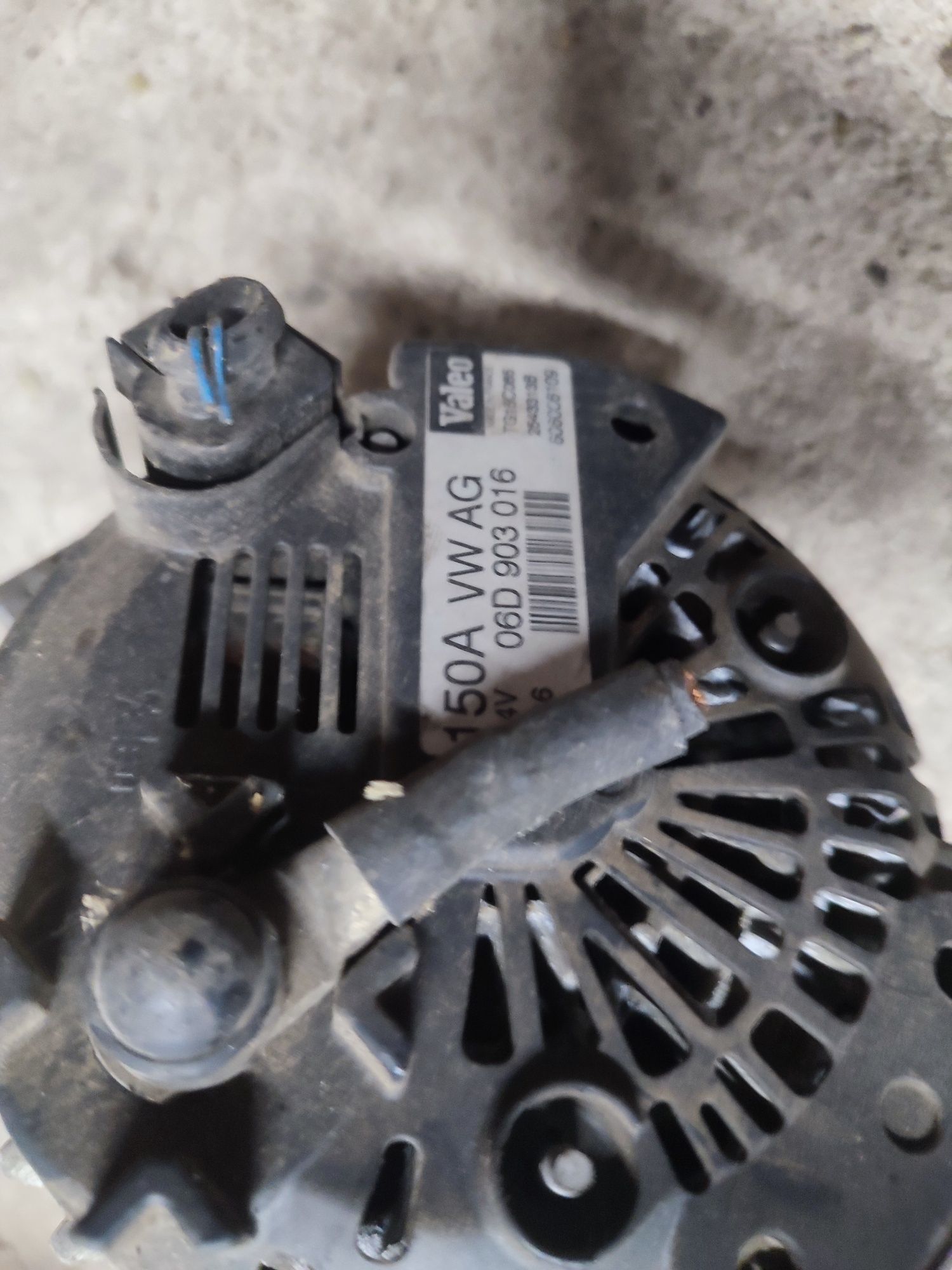 Alternator audi a4 b6 b7 1.8 2.0