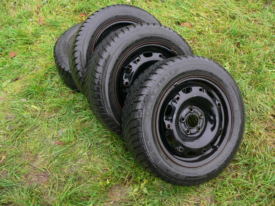 Koła felgi Volkswagen Golf Skoda Seat Leon 15 5x100 57,1 4 szt zimowe