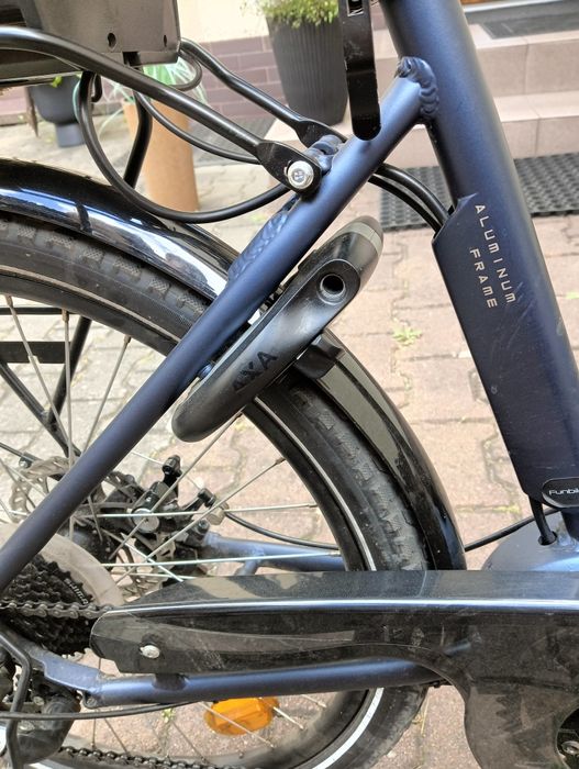 Sprzedam używany uniwersalny rower elektryczny 24 cale