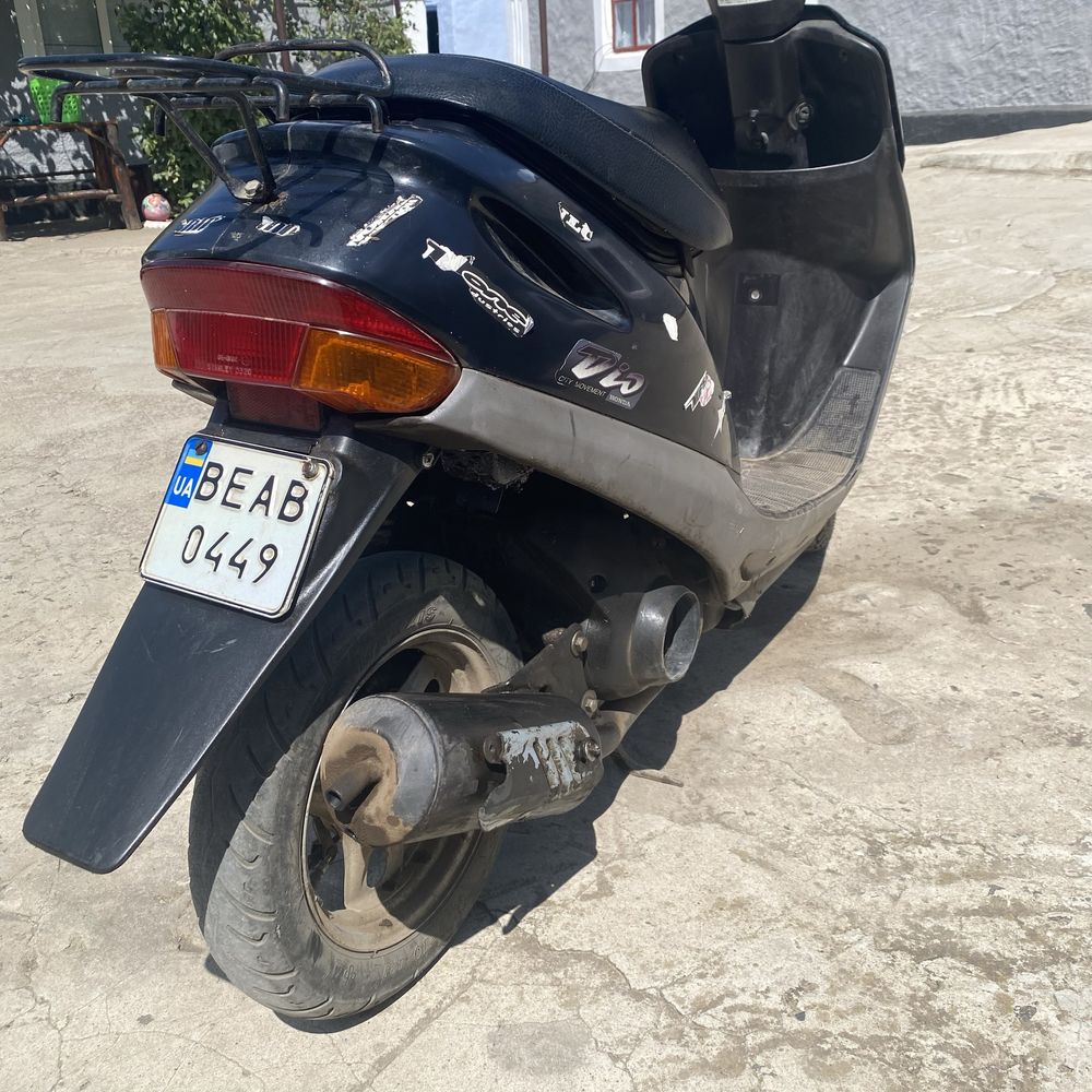 Мопед Honda Dio 27