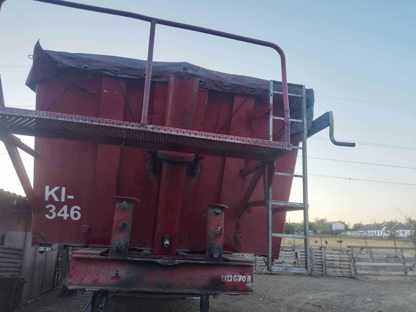 Продам напівпричіп STAS 1998 р.в 48 куб