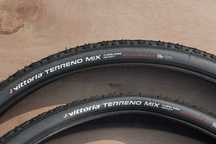 Komplet Opon Vittoria TERRENO MIX Graphene 2.0 700x38C