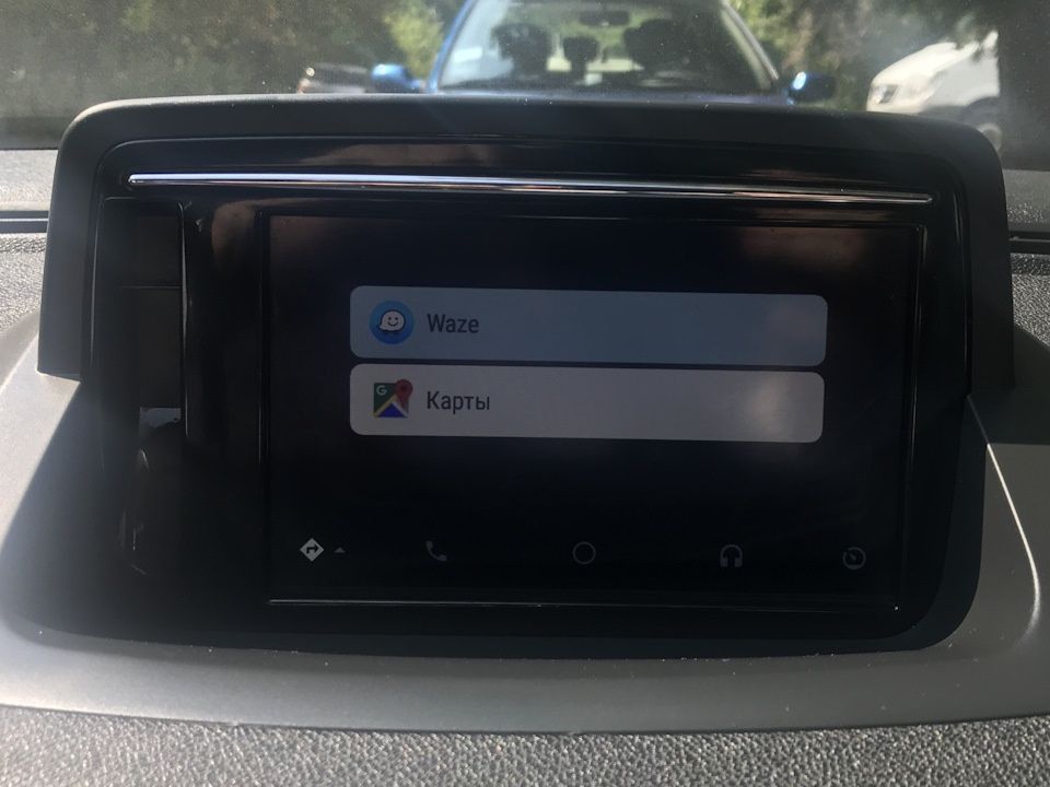 Renault R-Link Android Auto, камера заднего вида (Megane, Scenic и пр.