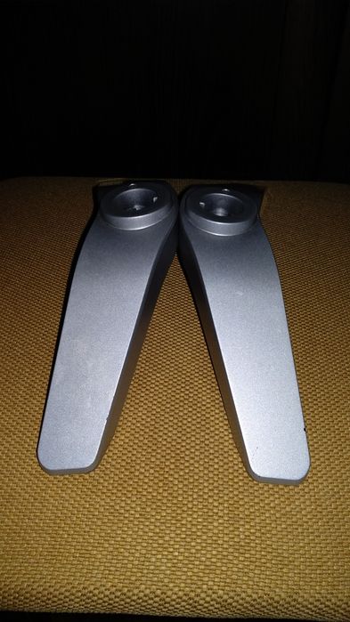 Подставка для тв  Toshiba .