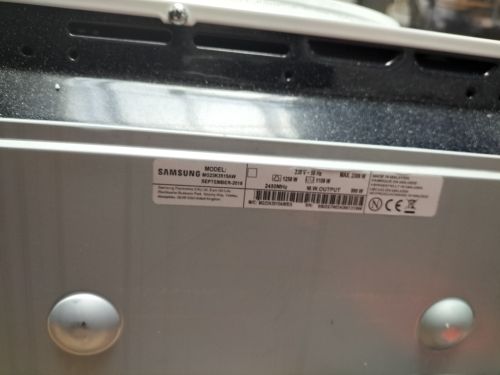 Kuchenka mikrofalowa Samsung MS23K3515AS