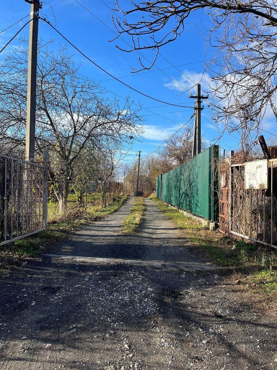 Продам участок в садовом товариществе в Самаровке .