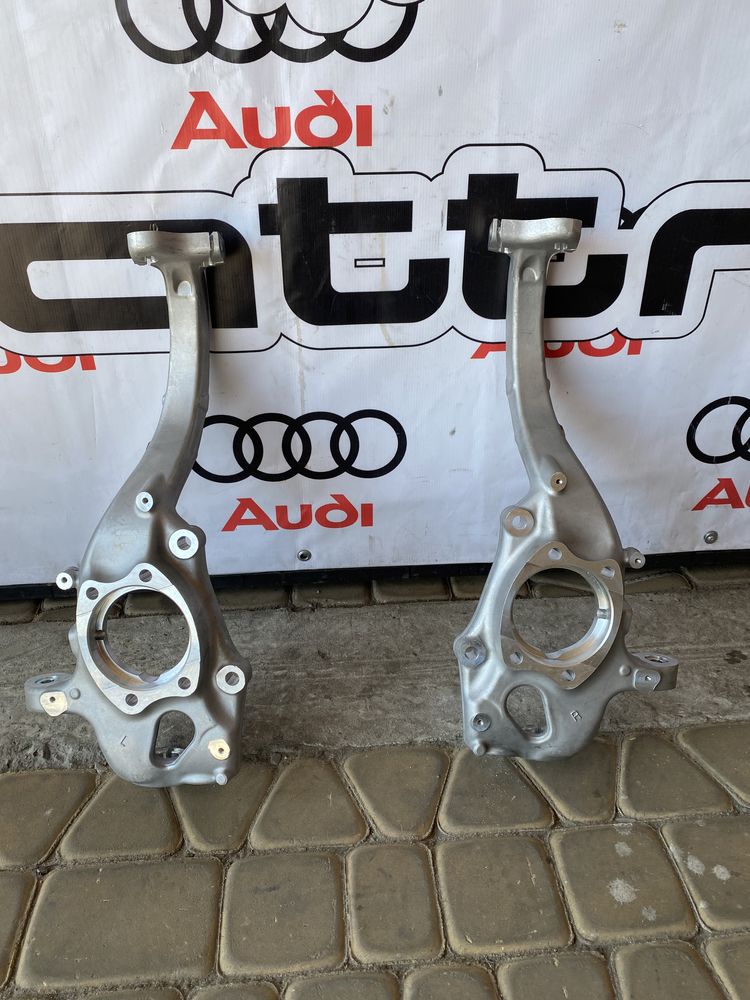 Цапфа поворотний кулак Audi A4 B8 / A5 / Q5 /A6  4G0407254B 4G0407253B