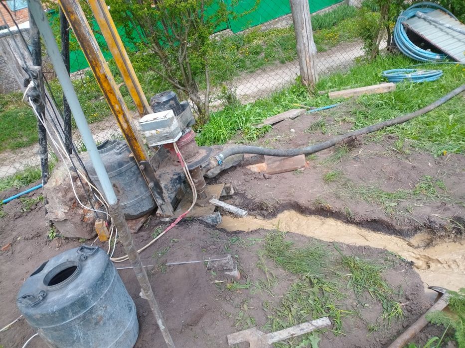 Буріння свердловин на воду.Буріння скважин на воду.Чиста вода.