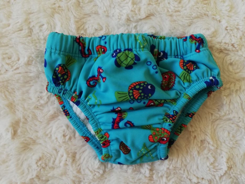 Spodenki kąpielowe na basen r. 68/74