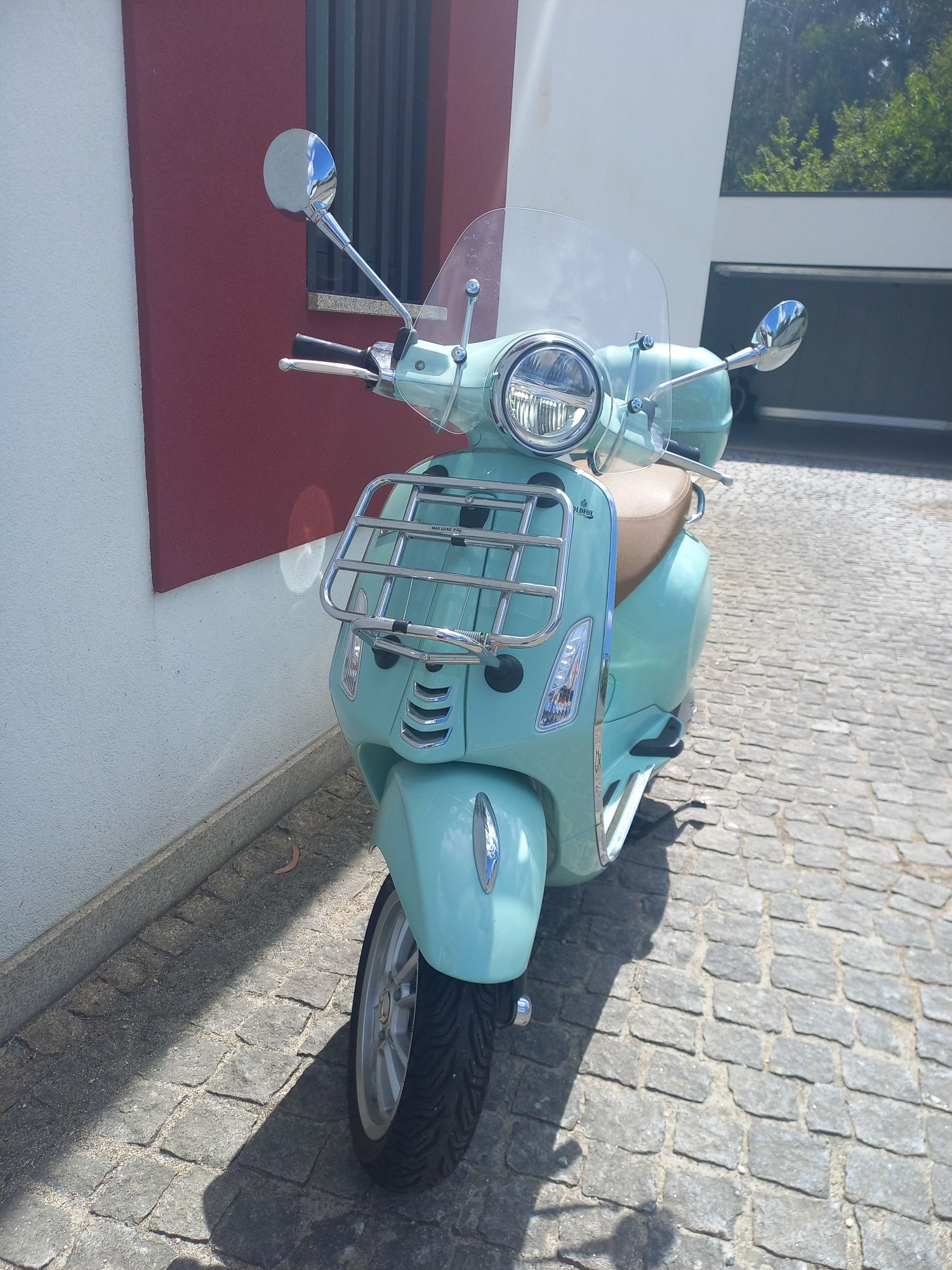 Vespa Primavera como nova