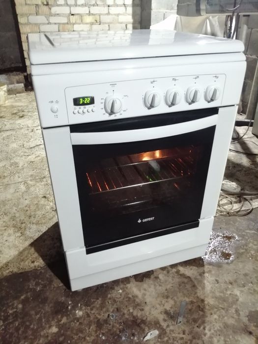 Плита газова з електродуховкою Bosch EU85-53hj8. Асортимент. Гарантія.