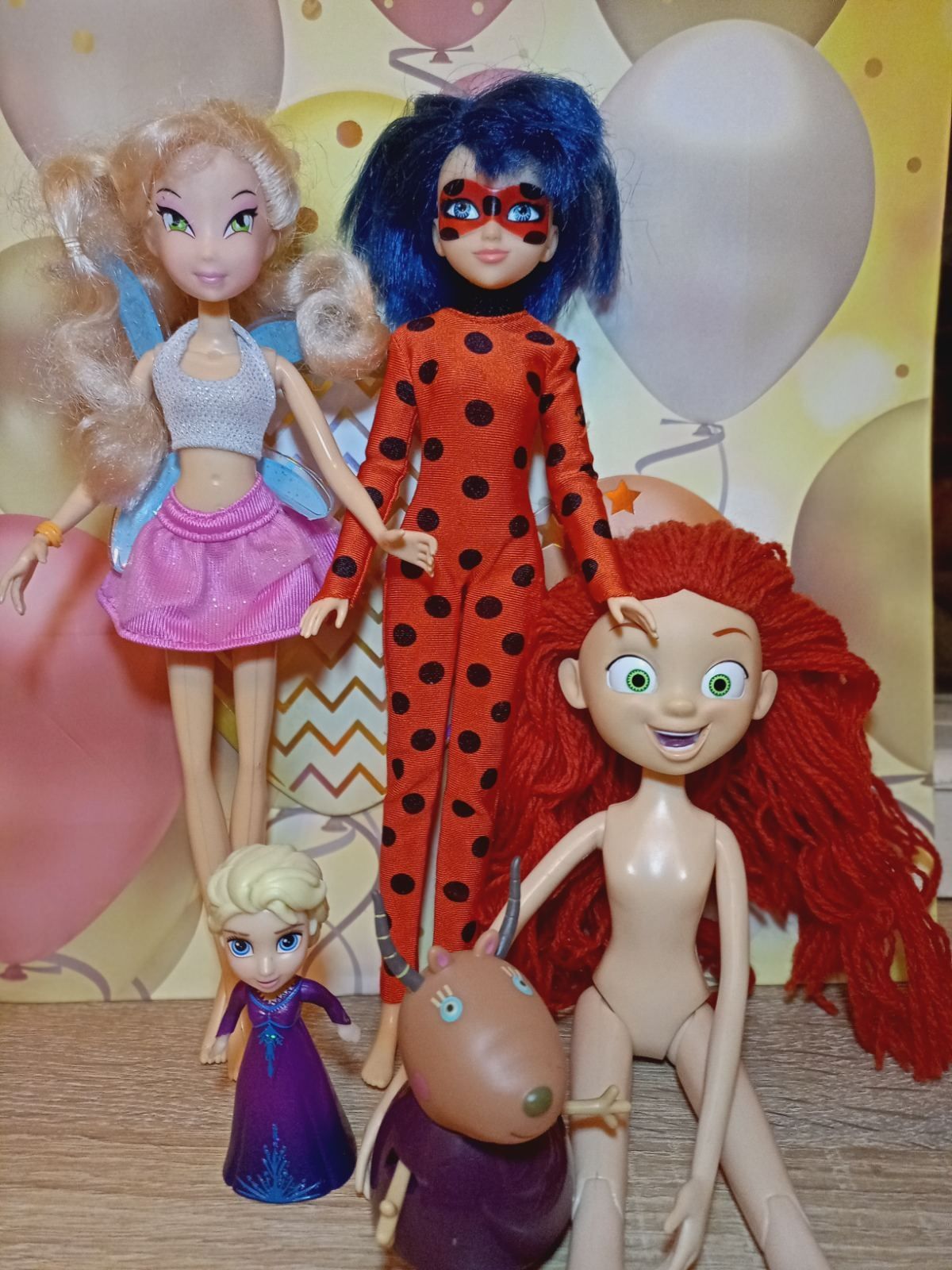 Ляльки і іграшки для дівчинки