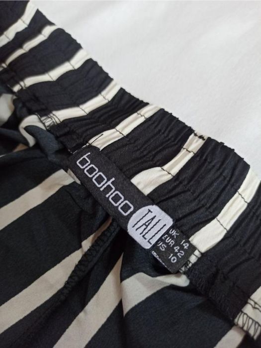 Жіночі штани boohoo