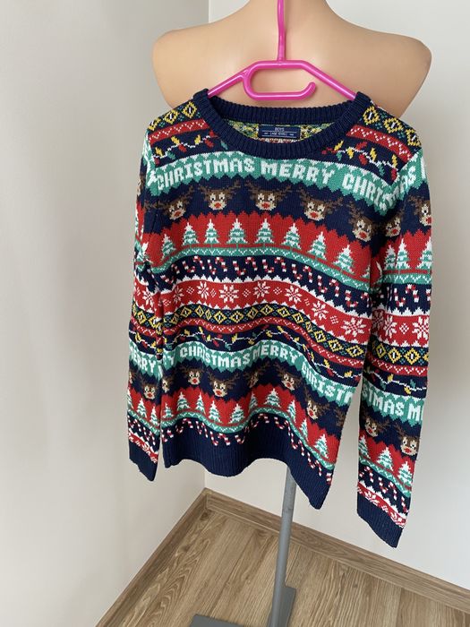 Sweter świąteczny roziar 140 cm