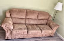 Sofa do salonu z miłego w dotyku materiału