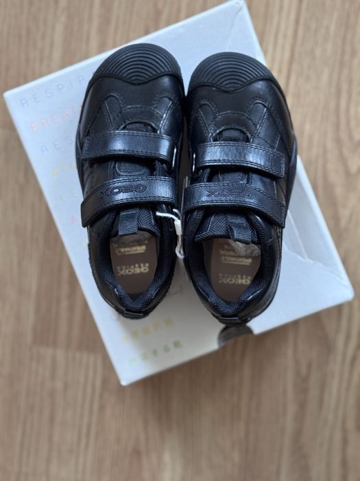 Кросівки Geox 27 розмір для хлопчика