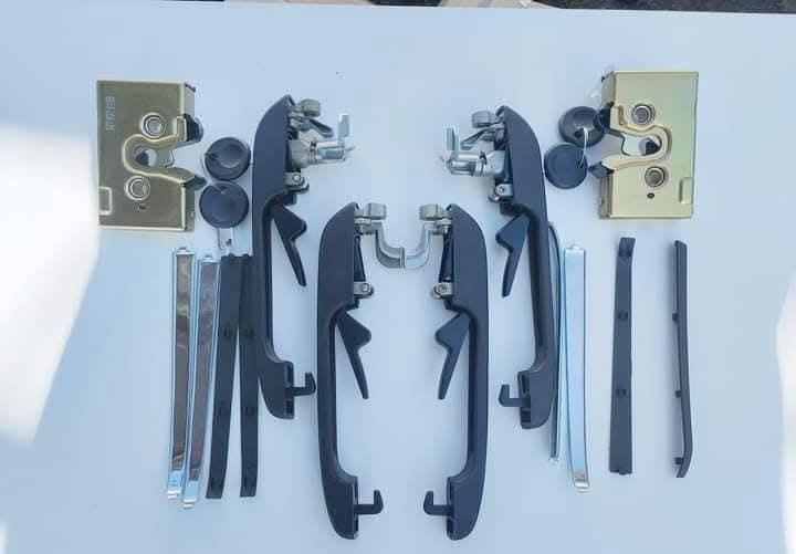 Ручки нові гольф джета пасат ауді звертайтеся