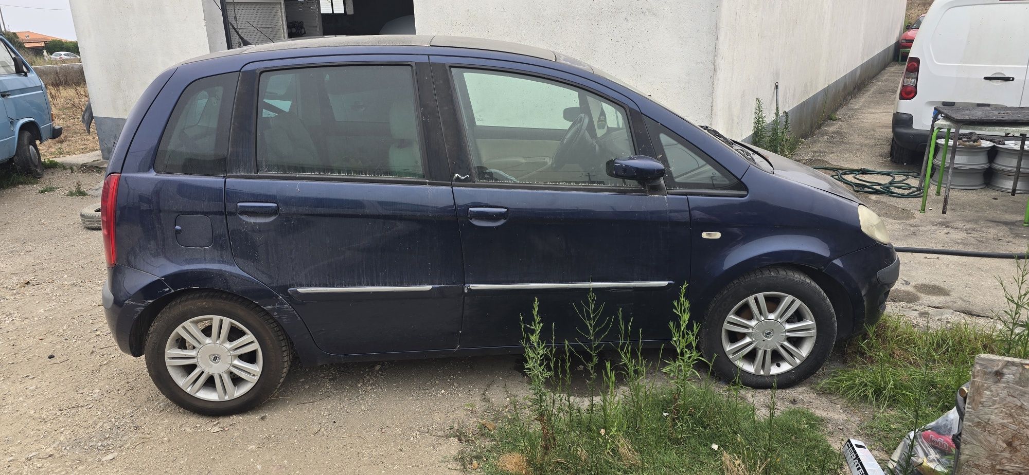 Lancia musa (reparar ou para peças)