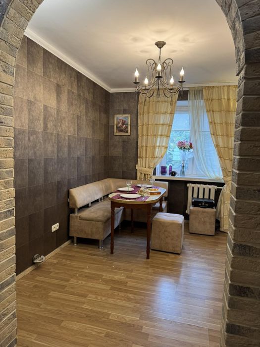 Продаж - 4-кімн квартира в м Самар (район ЛІТАКА, АТБ)